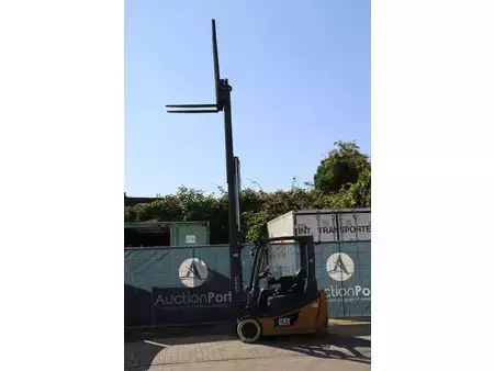 4-wiel elektrische heftrucks 2019  CAT Lift Trucks 2ET4000 (40)