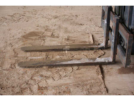 Terrängtruck 2006  Macano H25D 2WD (10)