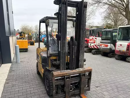 Treibgasstapler 2011  CAT Lift Trucks GP25N (6)