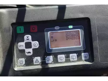 Eléctrico - 4 rodas 2018  Toyota 8FBMT50 (30)