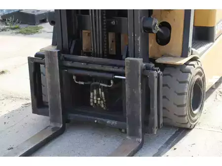 Electric - 4 wheels 2005  CAT Lift Trucks EP20KT (11)