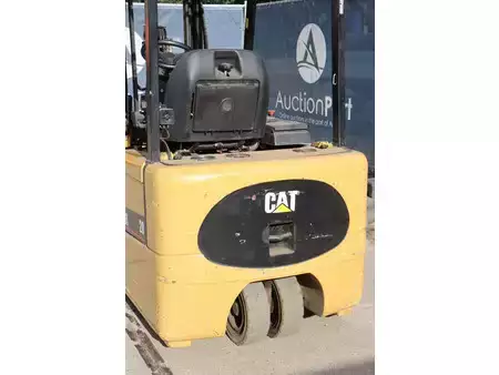 Electric - 4 wheels 2005  CAT Lift Trucks EP20KT (16)