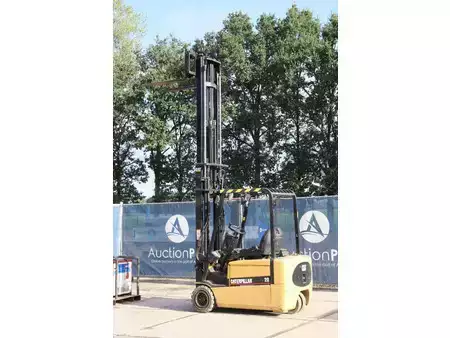 Electric - 4 wheels 2005  CAT Lift Trucks EP20KT (34)