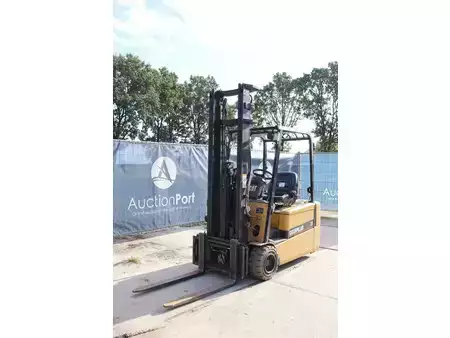 Electric - 4 wheels 2005  CAT Lift Trucks EP20KT (9)