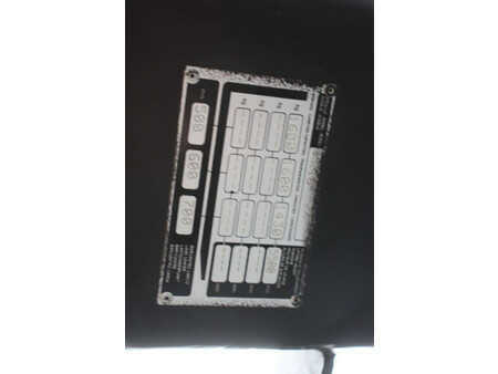 Carretilla retráctil 2007  Yale MR16 (20)