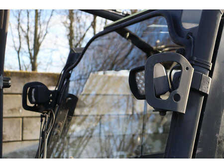 Chariots électriques à 4 roues - Linde E25L (13)