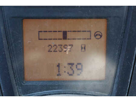 Chariots électriques à 4 roues - Linde E25L (27)