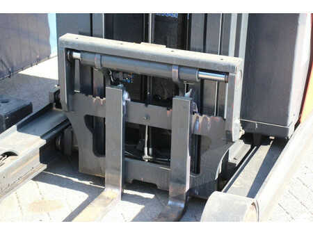 Skjutstativtruck 2013  Linde R16-01 (10)