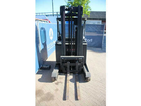 Skjutstativtruck 2013  Linde R16-01 (7)