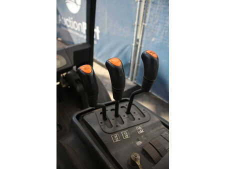 Empilhador diesel - Doosan  (23)
