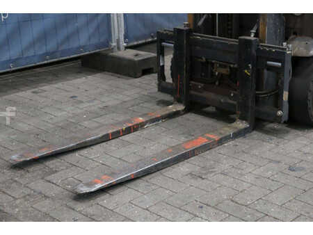 Eléctrico - 4 rodas 2013  Linde E16-01 (10)