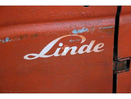 Eléctrico - 4 rodas 2013  Linde E16-01 (15)