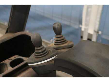 Eléctrico - 4 rodas 2013  Linde E16-01 (21)