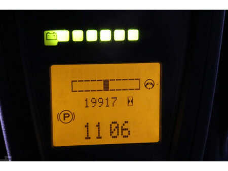 Eléctrico - 4 rodas 2013  Linde E16-01 (34)