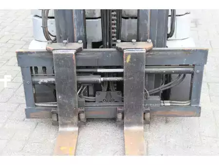 Carrelli elettrici 4 ruote 2006  Still RX 60-20 (12)