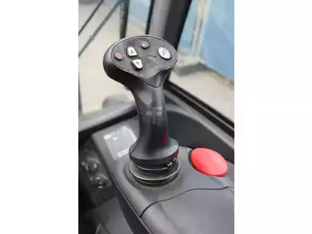 Carrelli elettrici 4 ruote 2006  Still RX 60-20 (25)