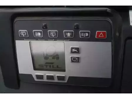 Carrelli elettrici 4 ruote 2006  Still RX 60-20 (26)