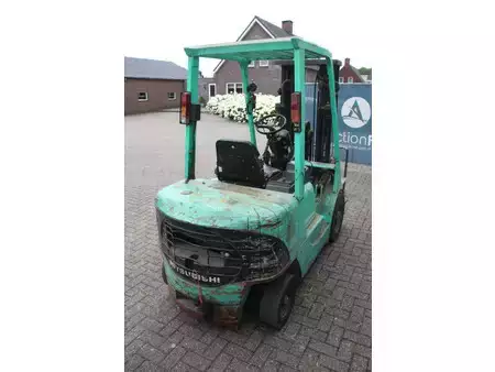 Wózki widłowe diesel 2000  Mitsubishi FD25K (5)