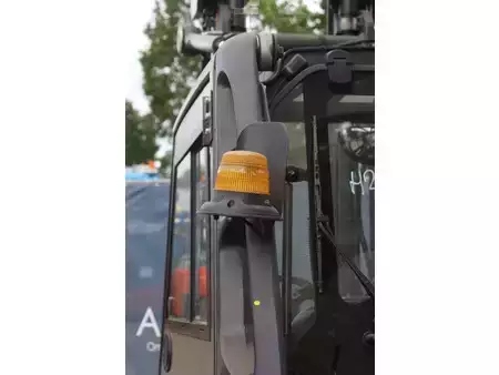 Elektryczne 4-kołowe 2012  Fenwick E30-01 (17)