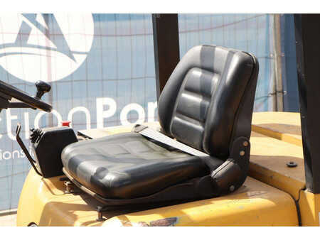 Carrelli elevatori diesel 1997  CAT Lift Trucks DP30 (27)