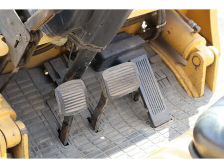 Carrelli elevatori diesel 1997  CAT Lift Trucks DP30 (30)