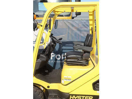 Chariots élévateurs diesel 2023  Hyster H2.5UT (21)