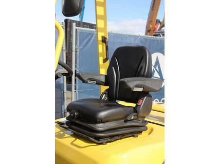 Chariots élévateurs diesel 2023  Hyster H2.5UT (26)