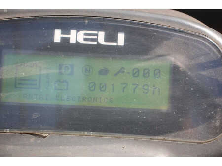 Elektryczne 4-kołowe 2007  Heli CPD 30 HC2 (25)
