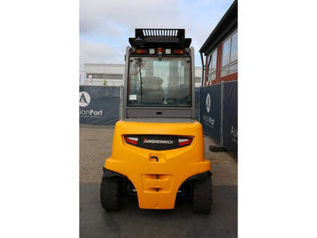 4-wiel elektrische heftrucks 2019  Jungheinrich EFGS50 (4)
