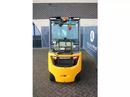 LPG VZV 2019  Jungheinrich TFG320s (4)