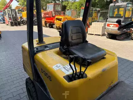Dieselstapler 2000  Daewoo D30S-3 (10)