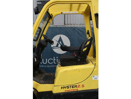 Gas truck 2009  Hyster H2.5FT (24)