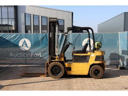 Wózki gazowe - Daewoo G25S (2)