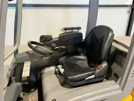 Elektromos 4 kerekű 2019  Jungheinrich EFG 218k (11)