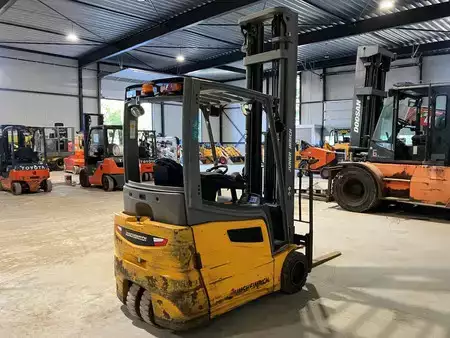 Elektromos 4 kerekű 2019  Jungheinrich EFG 218k (6)