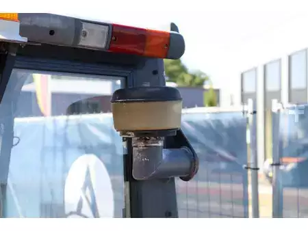 Carrelli elevatori diesel 2004  Toyota 62-7FDF25 (20)