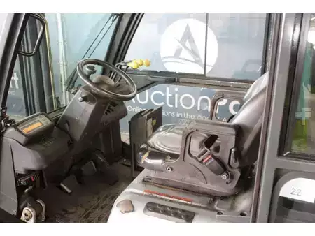 Carrelli elevatori GPL 2008  Nissan U1D2A25LQ (21)