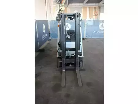 Chariots électriques à 4 roues 2016  Unicarriers A1N1L15Q (7)