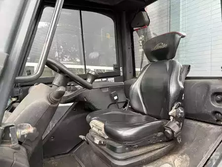Empilhador a gás 2016  Linde H30T-02 (13)