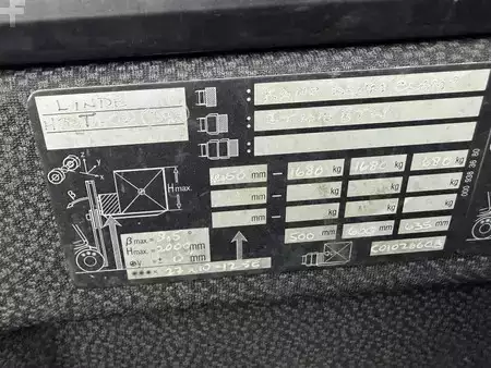 Empilhador a gás 2016  Linde H30T-02 (14)