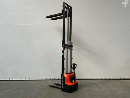 Apilador eléctrico 2023  Noblelift PSE12B36 (10)