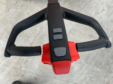 Apilador eléctrico 2023  Noblelift PSE12B36 (6)