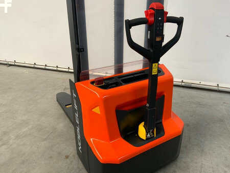 Apilador eléctrico 2023  Noblelift PSE12B36 (8)