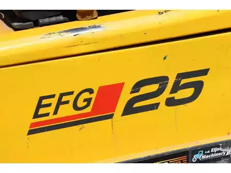 Elektromos 4 kerekű 1999  Jungheinrich EFG 25 (15)
