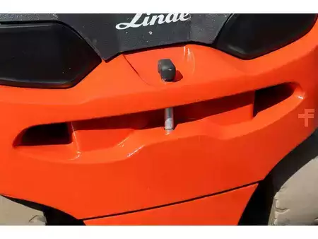Electric - 4 wheels 2015  Linde E30L-01 (17)