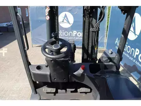 Electric - 4 wheels 2015  Linde E30L-01 (19)