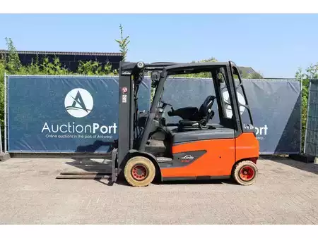 Electric - 4 wheels 2015  Linde E30L-01 (2)