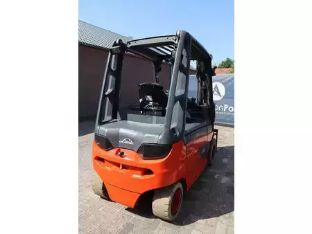 Electric - 4 wheels 2015  Linde E30L-01 (6)
