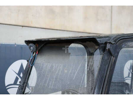 Chariots téléscopiques fixes - JCB 520-40 (23)