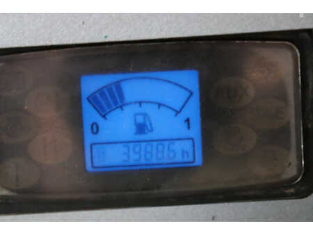 Chariots téléscopiques fixes - JCB 520-40 (31)